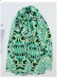 GEOMETRISKT MÖNSTRAD SCARF MED GULDDETALJER 4