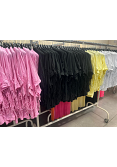 SOMRIG T-SHIRT MED FRANSAR PÅ RYGGEN 3