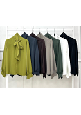 BLUS MED KNYTBLUSKRAGE 2