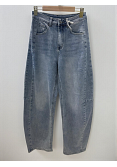BARREL JEANS MED SNYGG TVÄTT 3