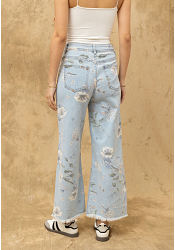 Snygga jeans med blommönster 2