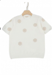 SÖT T-SHIRT MED BLOMDETALJ 3