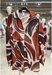 MÖNSTRAD BLUS MED KRAGE 2