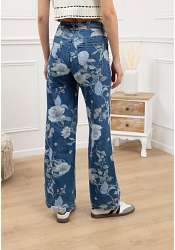 VIDA JEANS MED BLOMTRYCK 2