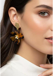 BLOMFORMAD ÖRHÄNGE MED STRASS 2