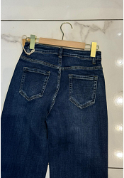 JEANS MED KNAPPFRONT 3