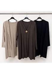 FINSTICKAD CARDIGAN MED DEKORATIV BROSCH 2