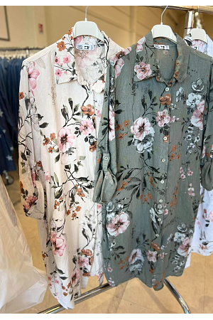 Blommig klänning/kimono med fickor
