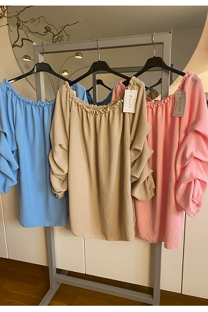 Fin blus med volangärm