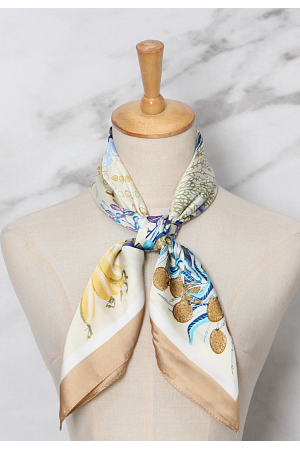 Fin liten mönstrad scarf