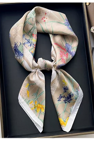 MÖNSTRAD LITEN SCARF
