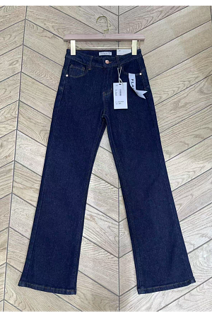MÖRKA DENIM-JEANS
