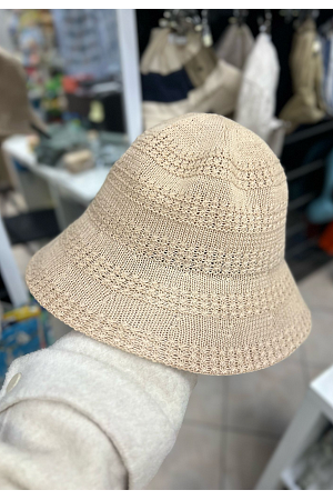 MÖNSTERVIRKAD BUCKET HAT