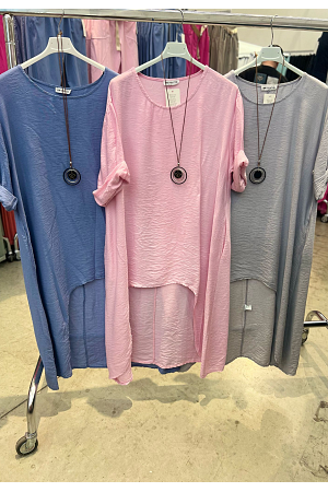 OVERSIZED TUNIKA MED FICKOR & HALSBAND – LÅNG BAK, KORT FRAM