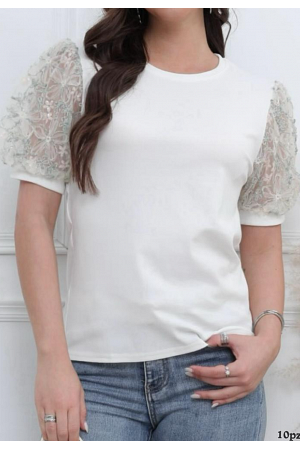 T-SHIRT MED SPETSÄRM