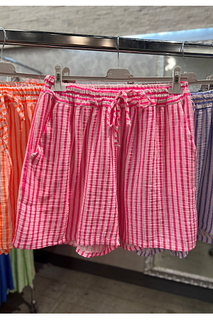SKÖNA RANDIGA BOMULLSSHORTS