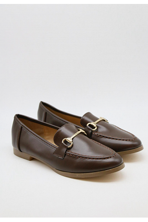 KLASSISKA LOAFERS MED DETALJ