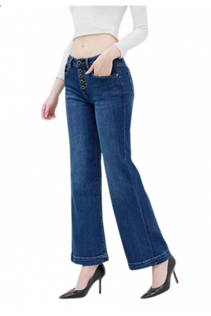 LÄTT UTSVÄNGDA JEANS MED DEKORKNAPPAR