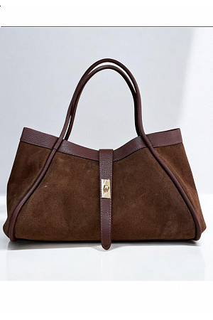 MOCKAVÄSKA MED SKINNDEKOR