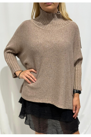 HÄRLIG STICKAD TRÖJA MED TURTLENECK