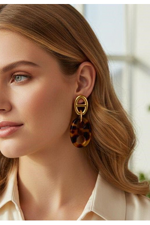 Örhängen med sköldpaddsmönster