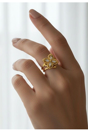 JUSTERBAR RING MED BLOMMA