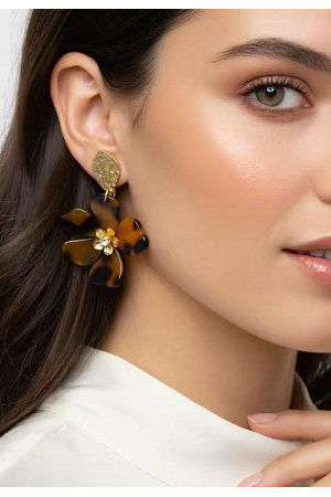 BLOMFORMAD ÖRHÄNGE MED STRASS