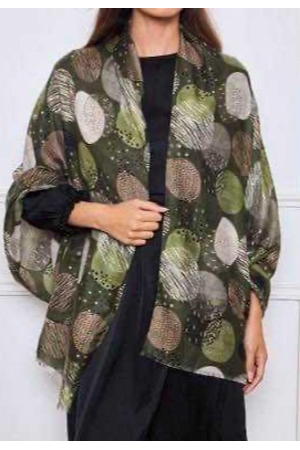 GRAFISK SCARF MED METALLISKA DETALJER