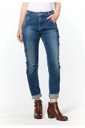 BOYFRIEND JEANS – AVSLAPPNAD STIL MED STRETCH