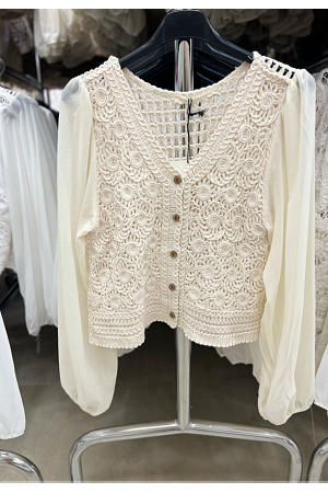 VIRKAD KOFTA MED CHIFFONGÄRM