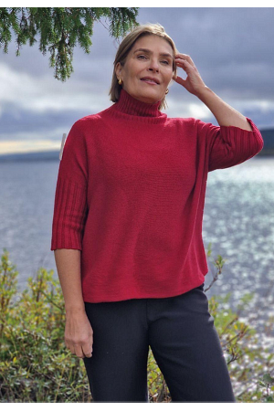 HÄRLIG STICKAD TRÖJA MED TURTLENECK