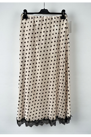 PRICKIG SATINKJOL MED SPETSKANT