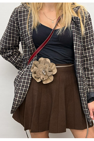 MIDJEBAND I MOCKA MED BLOMDETALJ