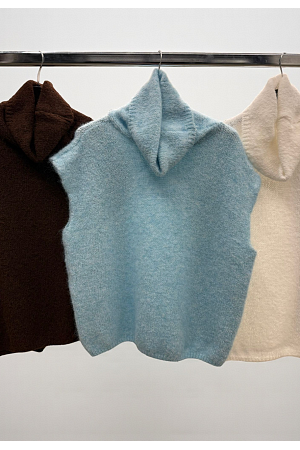 Härlig slipover med polokrage