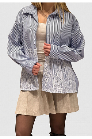 RANDIG SKJORTA MED DEKORATIV SPETS