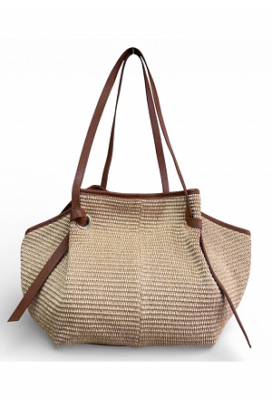 EXKLUSIV STRÅVÄSKA I ÄKTA SKINNDETALJER