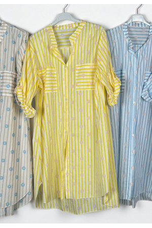 RANDIG SKJORTKLÄNNING MED SMÅ HJÄRTAN