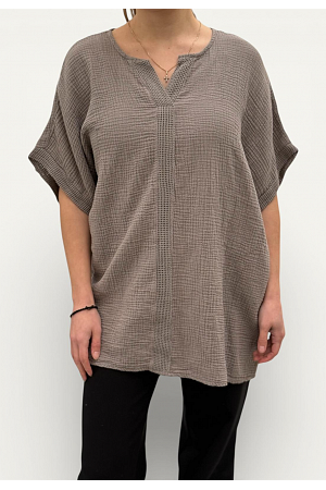 OVERSIZE T-SHIRT MED V-RINGNING