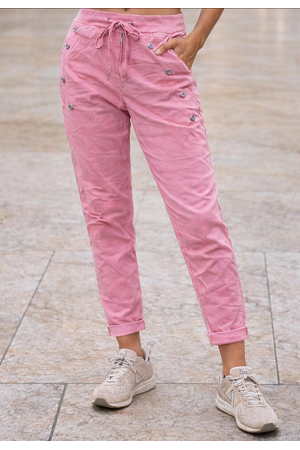 MAGISKA BYXAN ”LEXI” MED KNAPPDETALJ