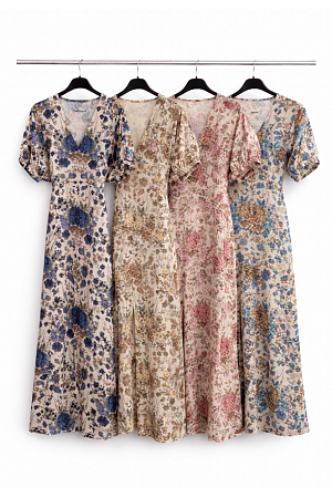 SMÅBLOMMIG SOMMARKLÄNNING MED KNYTBAND