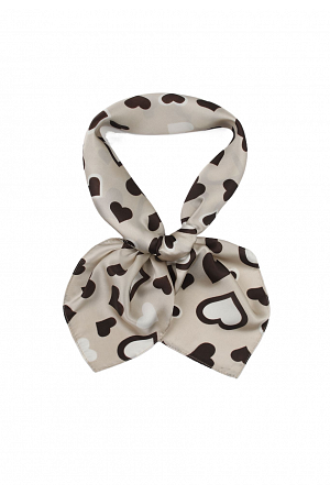 HJÄRTMÖNSTRAD HALSDUK – SILKESKÄNSLA