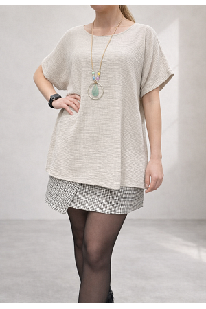 LUFTIG T-SHIRT I BÄCKEBÖLJA