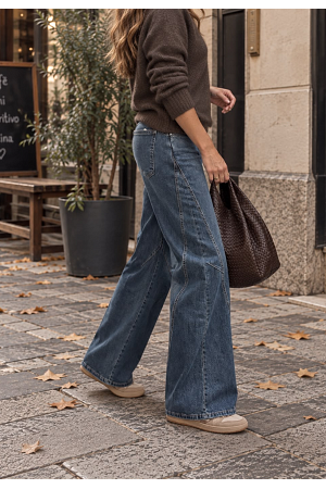 VIDA JEANS MED SNYGGA SÖMDETALJER