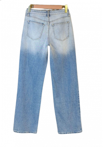 RAKA JEANS I VÅRFRÄSCH TVÄTT 2
