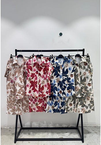 TROPISKT BLOMSET – BYXA + SKJORTA 2