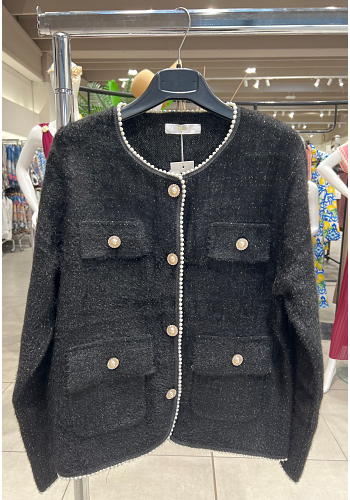 BOUCLÉ-CARDIGAN MED PÄRLDETALJ 2