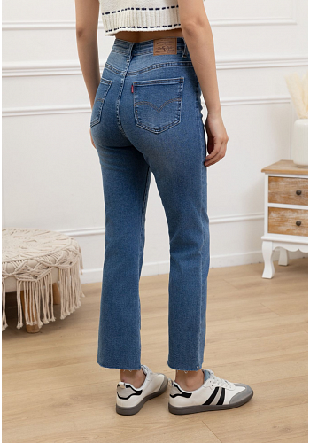 JEANS MED RAK BENSKÄRNING 2