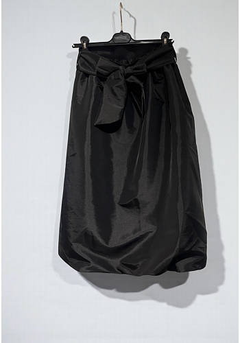 BALLONGKJOL I SATIN MED ROSETT 2