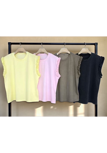 T-SHIRT MED VOLANGÄRMAR 2