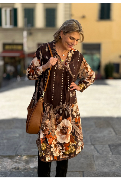 PAISLEYMÖNSTRAD KLÄNNING